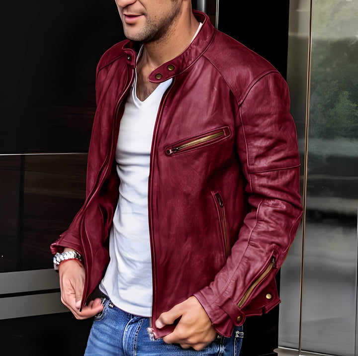 Confortável jaqueta masculina clássica com bolsos, essencial para moda masculina atemporal. Casaco casual elegante.