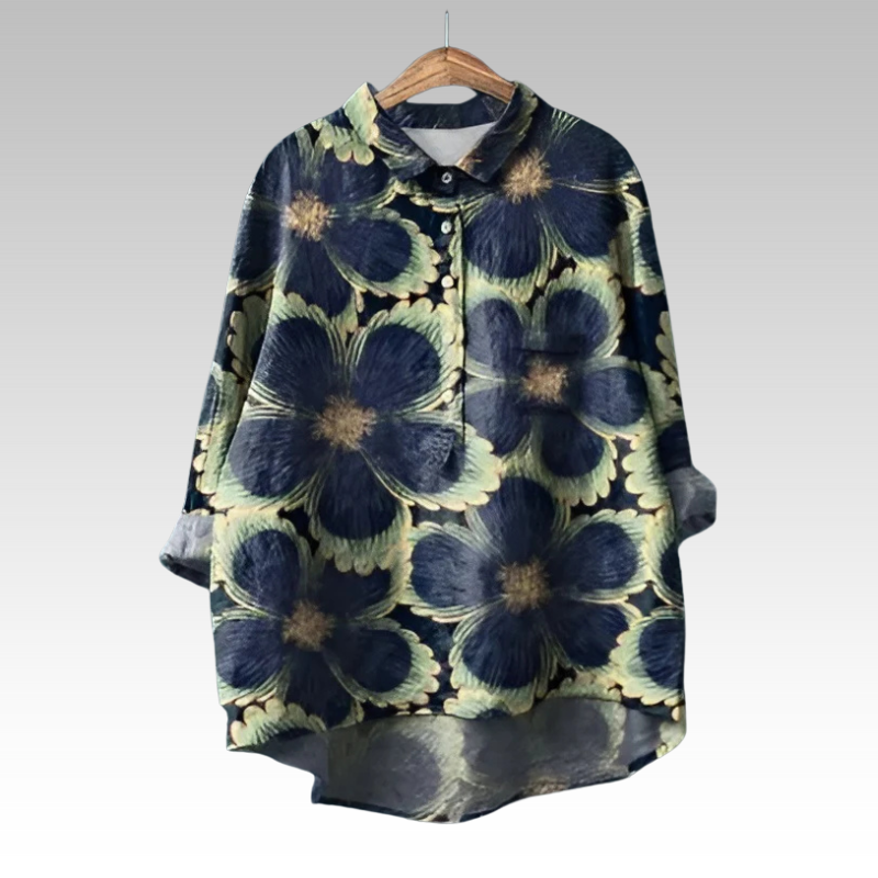 Blusa feminina floral clássica. Estampa elegante e confortável para o verão, perfeita para looks casuais.