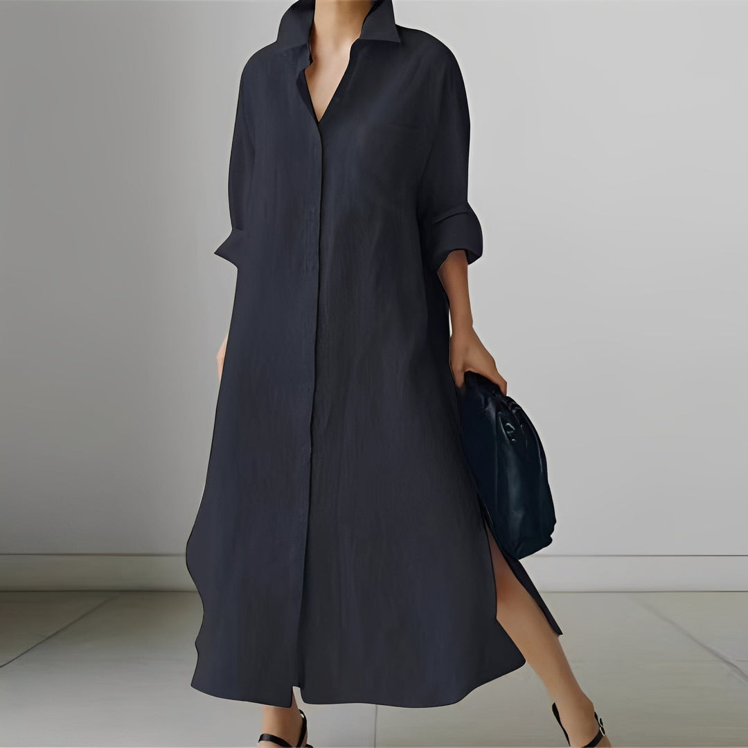 Vestido midi feminino solto estilo camisa com fenda elegante, perfeito para verão e ocasiões versáteis.