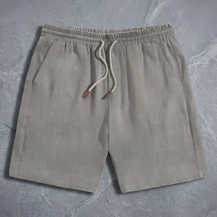 Shorts masculinos leves e confortáveis com cordão, essenciais para o calor e atividades casuais.
