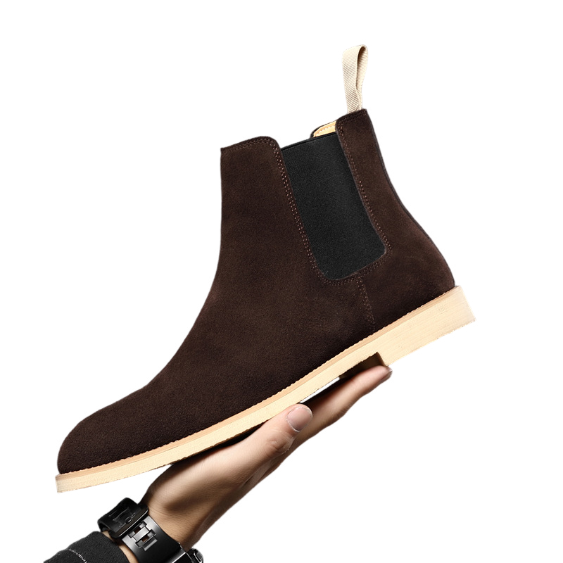 Botas Chelsea masculinas de couro, com design clássico. Perfeitas para sapatos casuais ou formais.