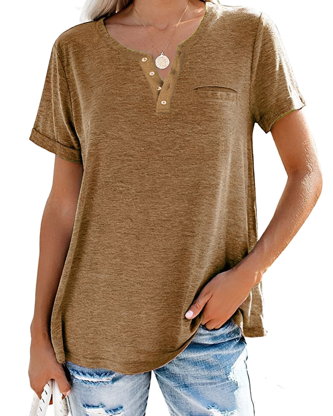 Camisa feminina solta para o dia a dia, estilo casual e confortável. Versátil para suas atividades diárias no verão.