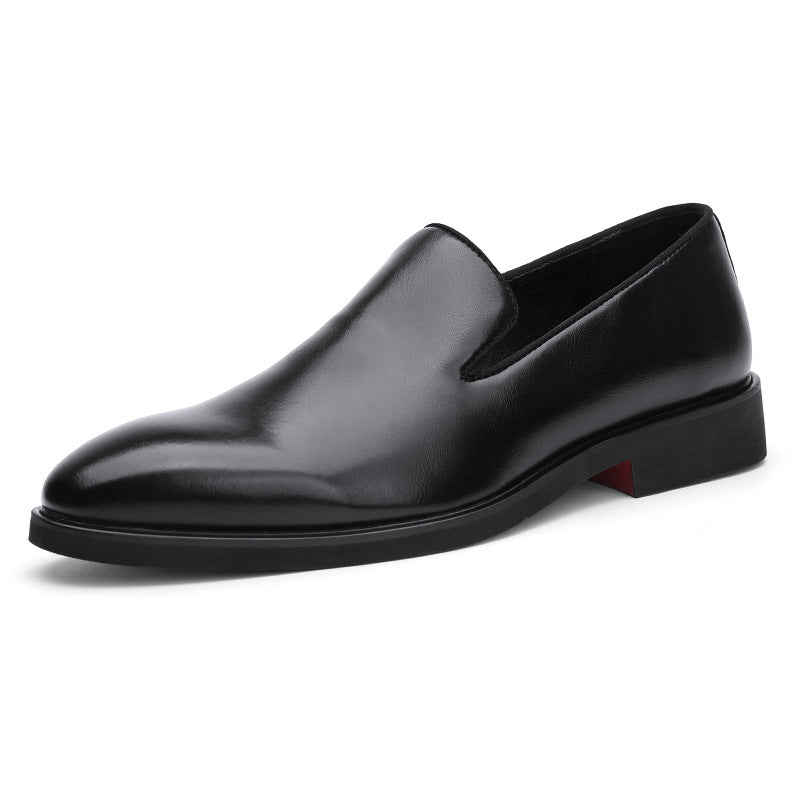 Mocassim masculino polido formal e versátil. Sapatos elegantes para trabalho e momentos casuais, oferecendo conforto.