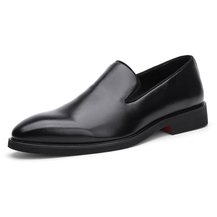 Mocassim masculino polido formal e versátil. Sapatos elegantes para trabalho e momentos casuais, oferecendo conforto.