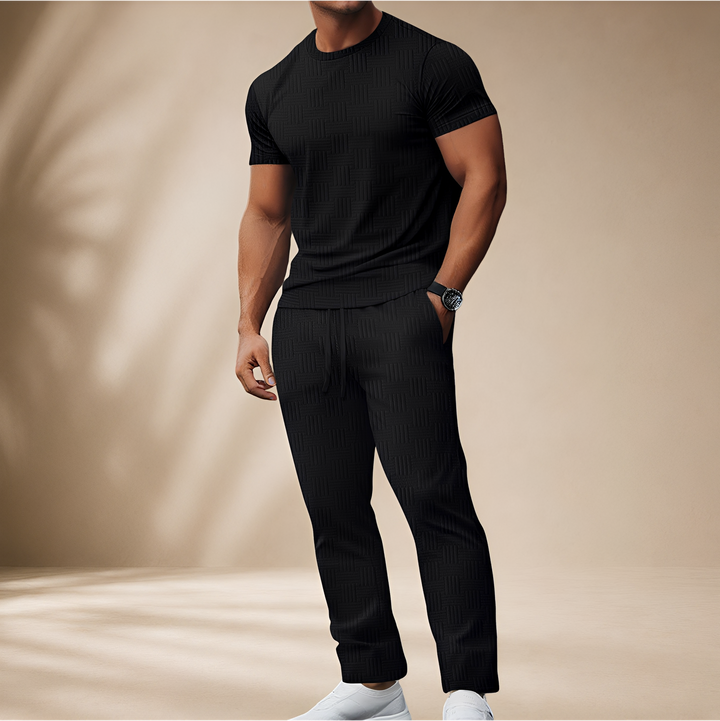 Roupa masculina elegante para verão: conjunto de camiseta e calças. Conforto e estilo para o dia a dia masculino.
