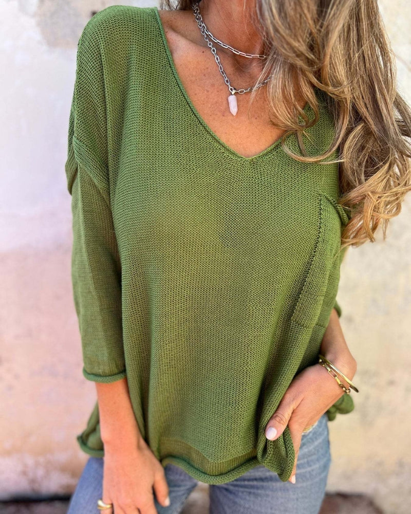 Roupa versátil: top feminino boho com bolsos e decote V, ideal para primavera e verão.