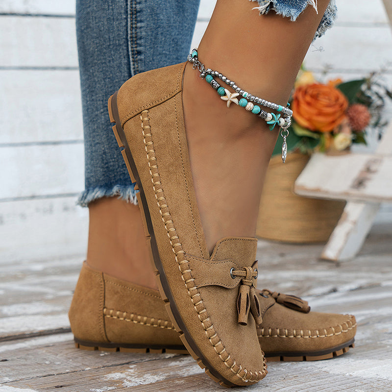 Mocassim casual feminino Elisa, ideal para o dia a dia com conforto.