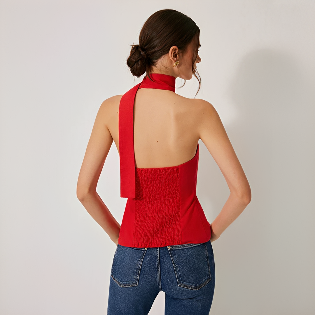 Top feminino sem mangas para verão, estilo halter versátil e confortável para dias quentes.