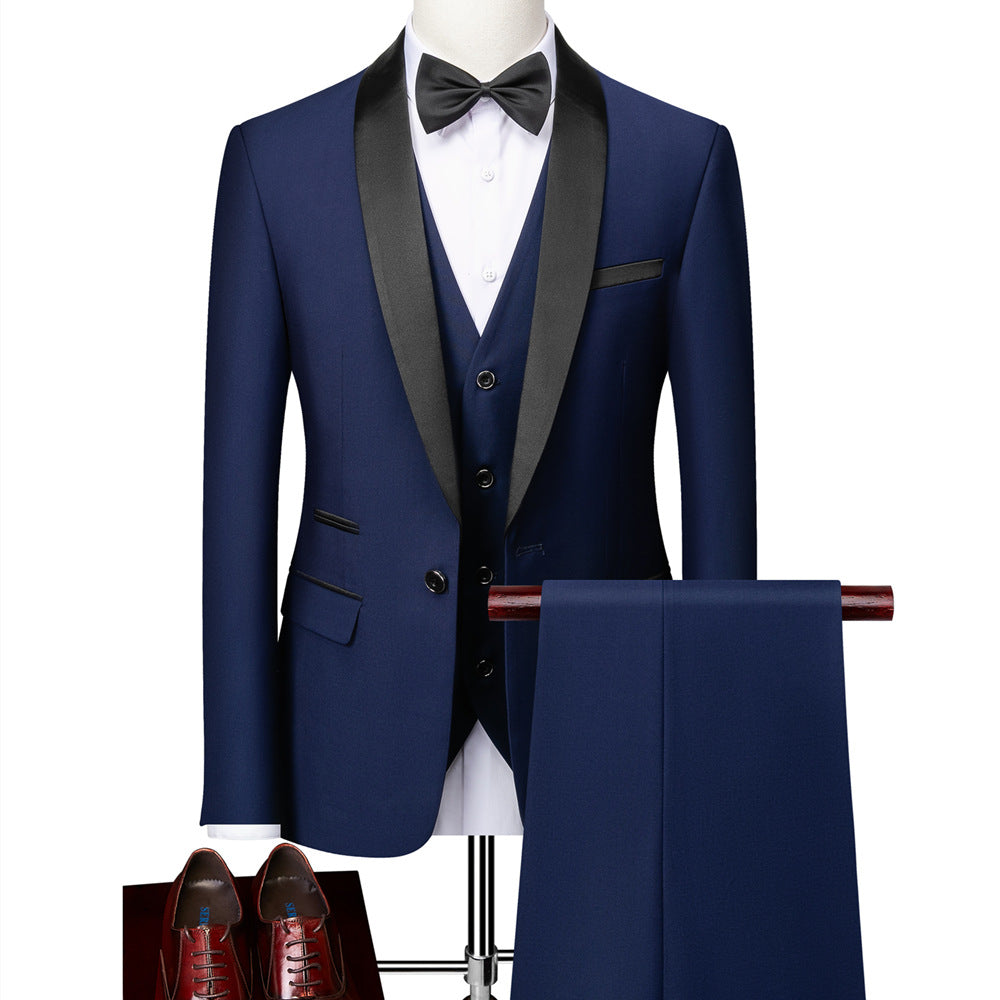 Conjunto terno slim-fit 3 peças para homens, com corte moderno e elegante. Perfeito para festas e eventos sociais.
