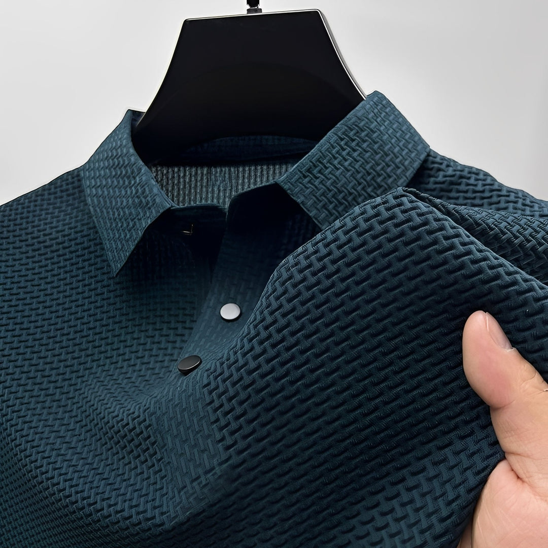 Polo masculina de verão, manga curta, com estilo elegante e confortável para o dia a dia.