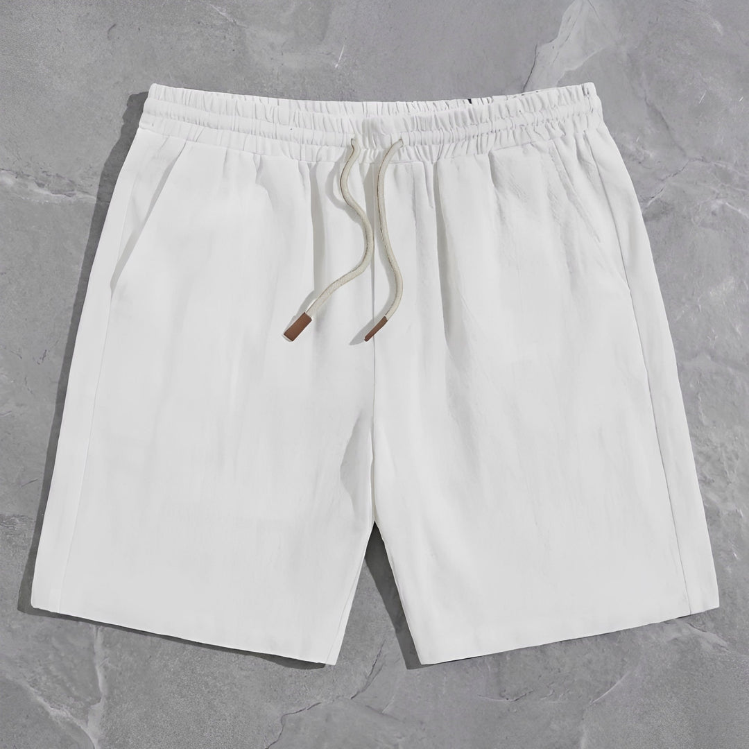 Moda masculina: shorts casuais com cordão, versáteis para praia, piscina ou uso diário.