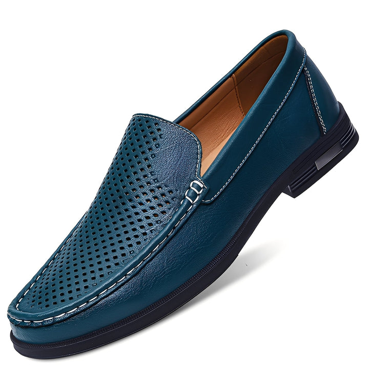 Sola antiderrapante de mocassim masculino. Garante conforto e segurança para uso diário.