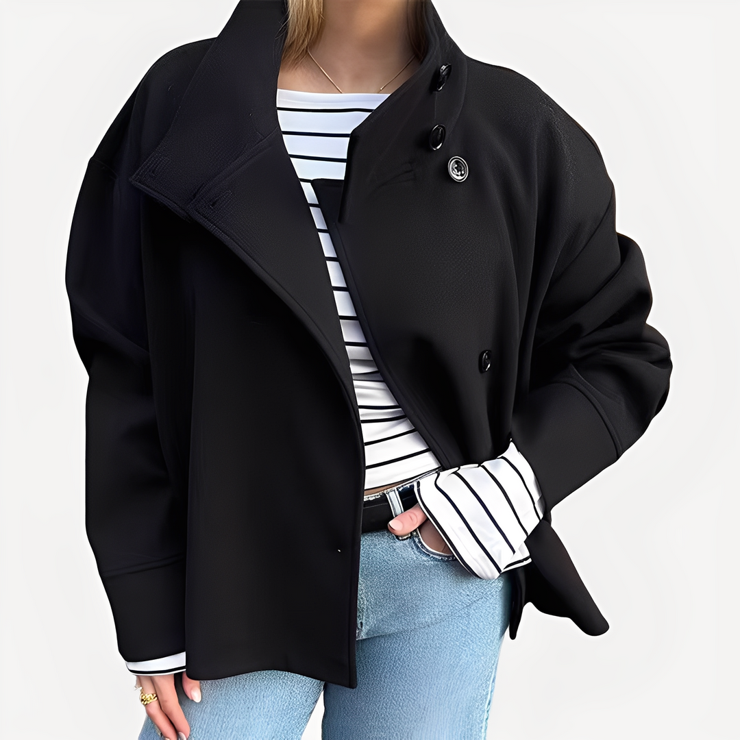 Casaco feminino moderno com botões para outono. Peça versátil e elegante, perfeita para meia estação.