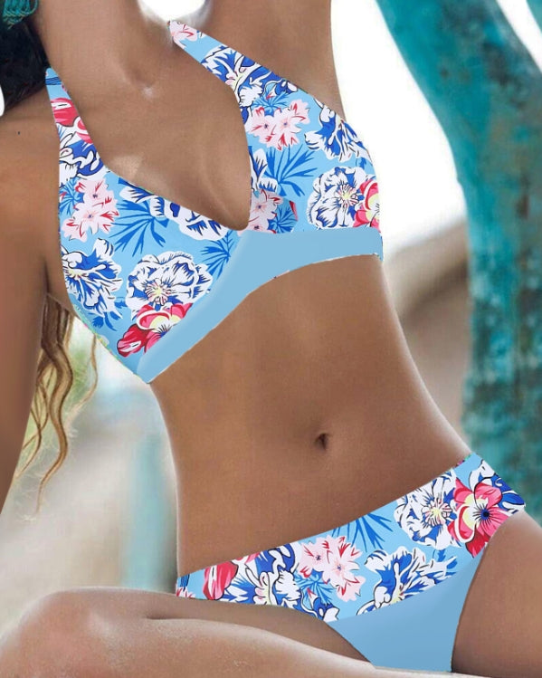 Conjunto de biquíni feminino estiloso. Design de cintura alta para moda praia. Desfrute do verão na piscina ou praia.