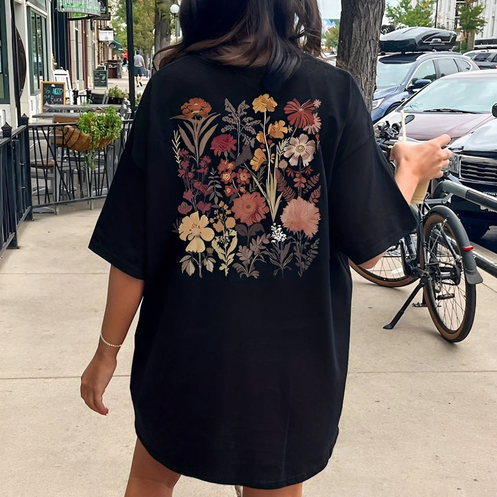 Blusinha feminina casual com estampa floral, blusa confortável para moda dia a dia. Perfeita para o verão.