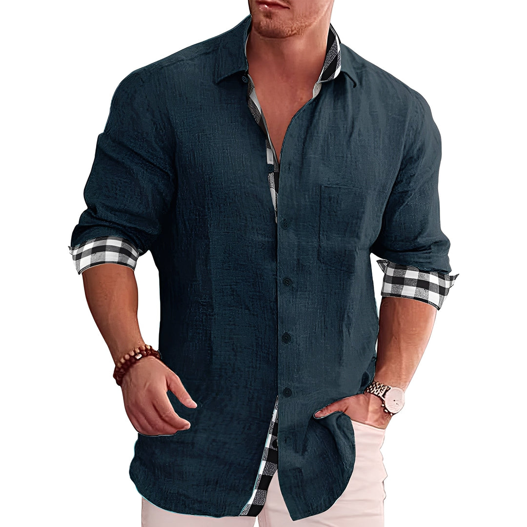 Confortável camisa masculina xadrez em tons de outono, com manga longa, perfeita para um look casual e estiloso.