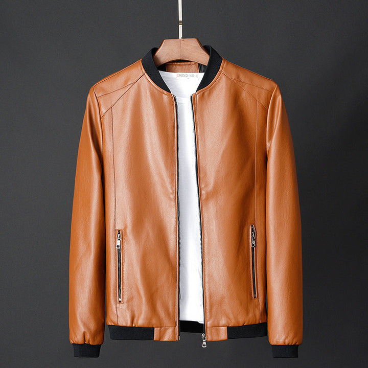 Roupa masculina: jaqueta de motociclista com proteção e estilo urbano, ótima para outono/inverno casual.