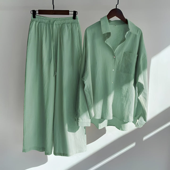 Conjunto feminino folgado para verão, roupa casual e confortável, perfeita para diversas ocasiões.