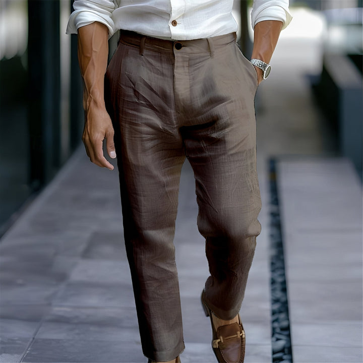 Estilo relaxado e conforto com estas calças masculinas folgadas, um item indispensável para o homem casual.