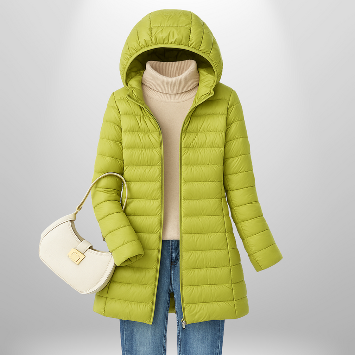 Jaqueta feminina ultraleve para um estilo de vida ativo. Conforto, moda e versatilidade em outono/inverno casual.