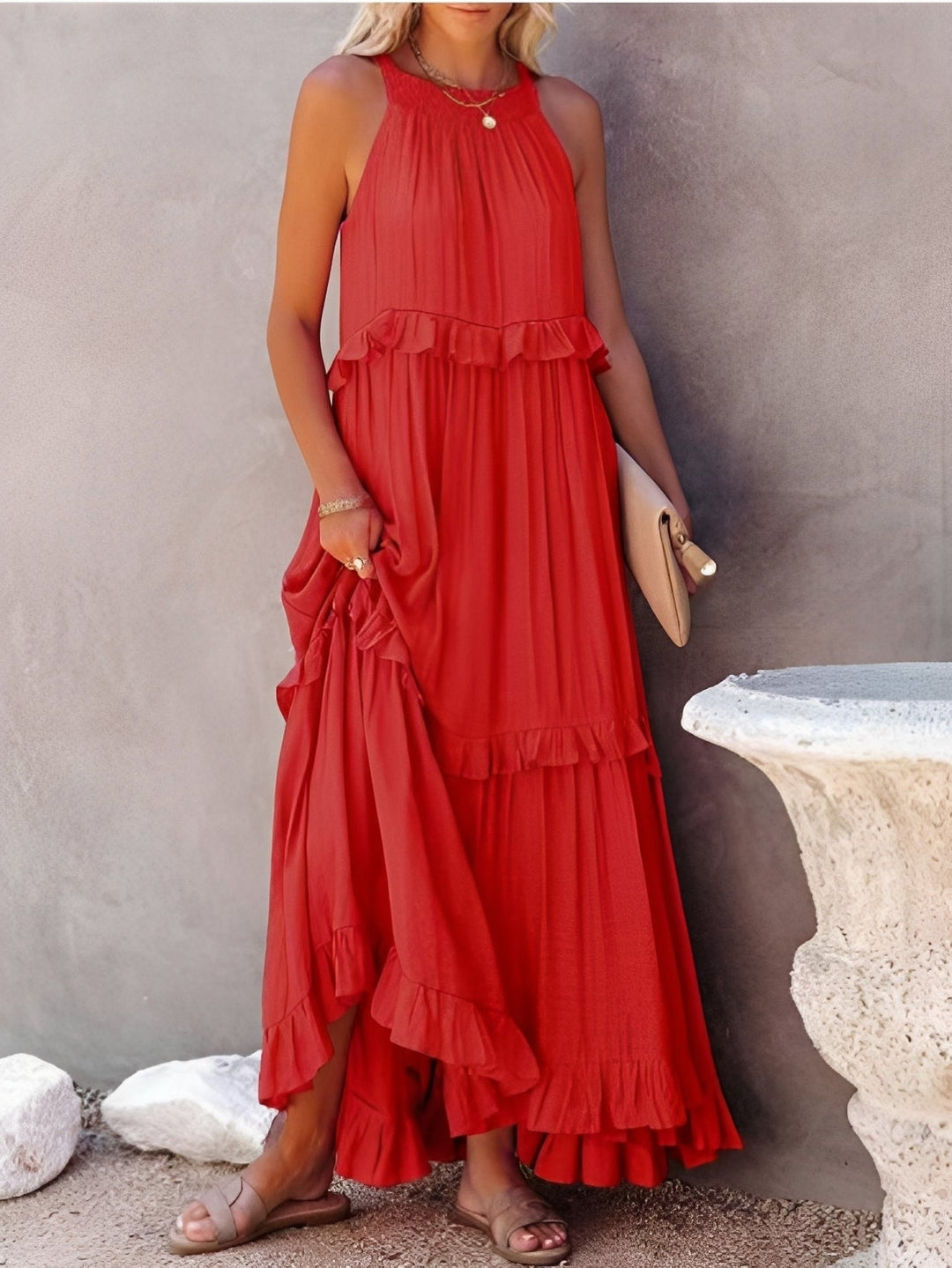 Vestido feminino Zanna elegante sem mangas com babados, ideal para verão. Moda casual e chic.