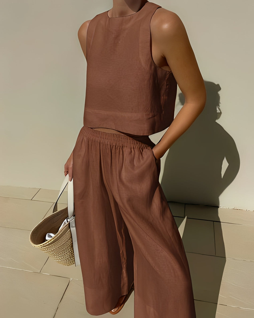Roupa de verão feminina folgada Sasha, conjunto de duas peças. Ótima para viagem, lazer e conforto.