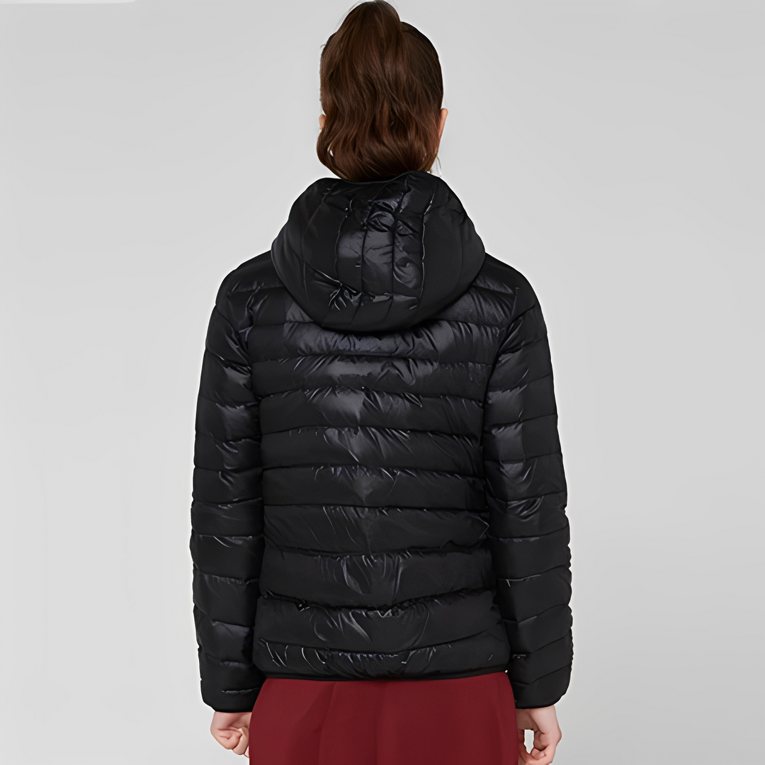 Casaco leve feminino para todas as estações. Moda versátil e estilo casual, perfeito para o dia a dia.
