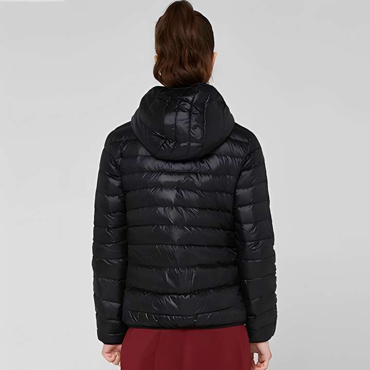 Casaco leve feminino para todas as estações. Moda versátil e estilo casual, perfeito para o dia a dia.