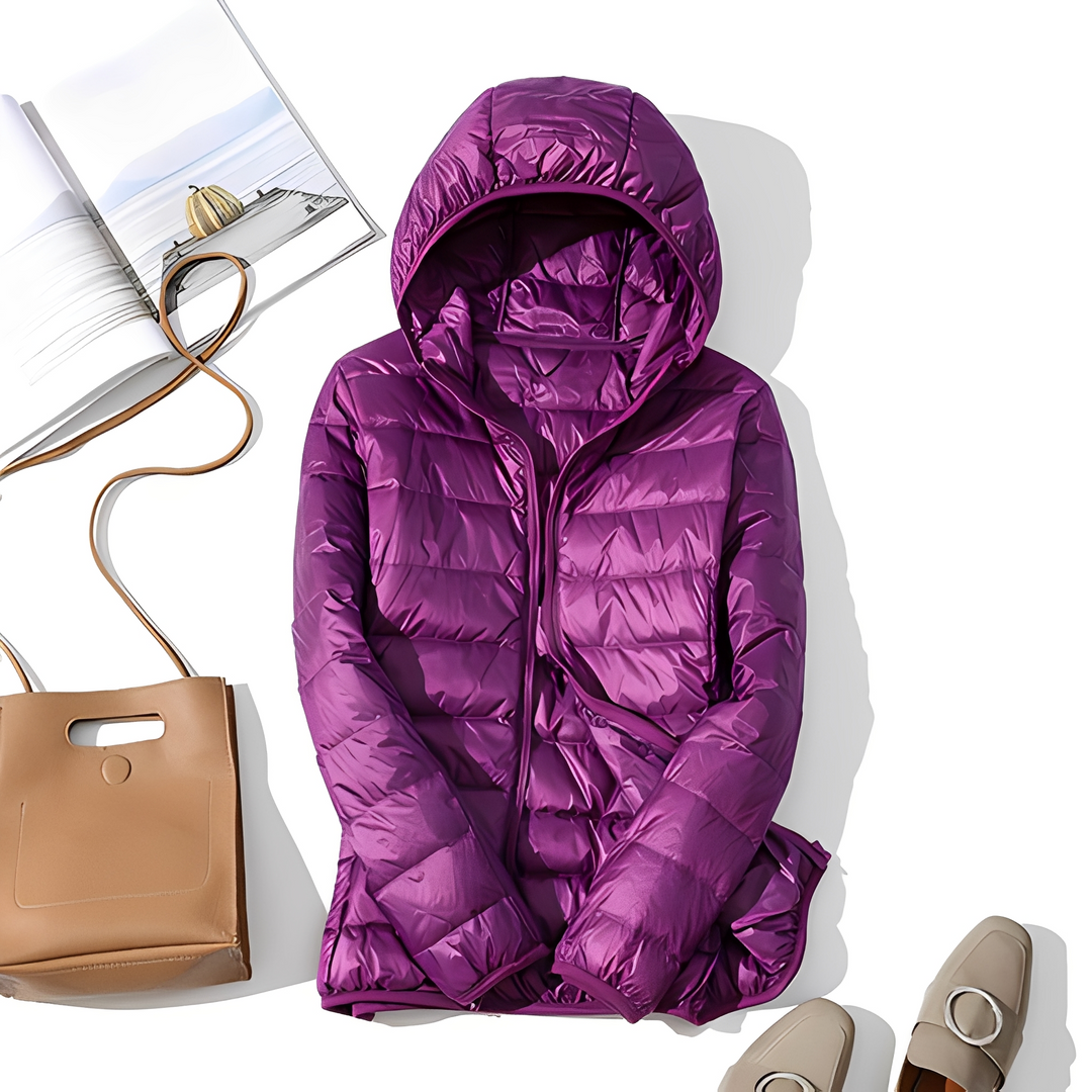 Casaco feminino ultraleve, perfeito para outono/inverno. Oferece conforto e moda versátil no dia a dia.