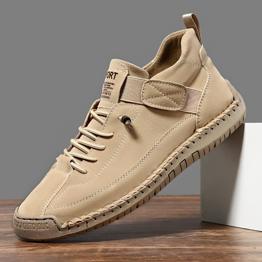 Confortáveis sapatos femininos com cadarço, perfeitos para uso casual e looks de verão versáteis.