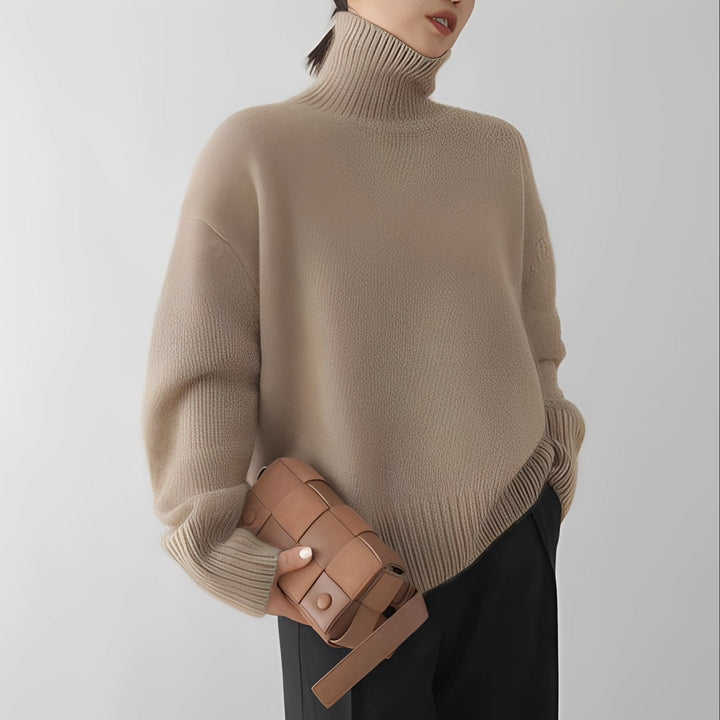 Suéter feminino de gola alta elegante e quentinho, perfeito para a moda inverno casual.
