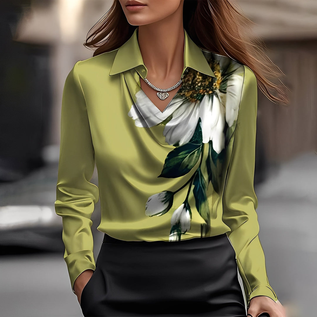 Blusa social feminina elegante, com decote drapeado e mangas longas. Perfeita para eventos especiais.