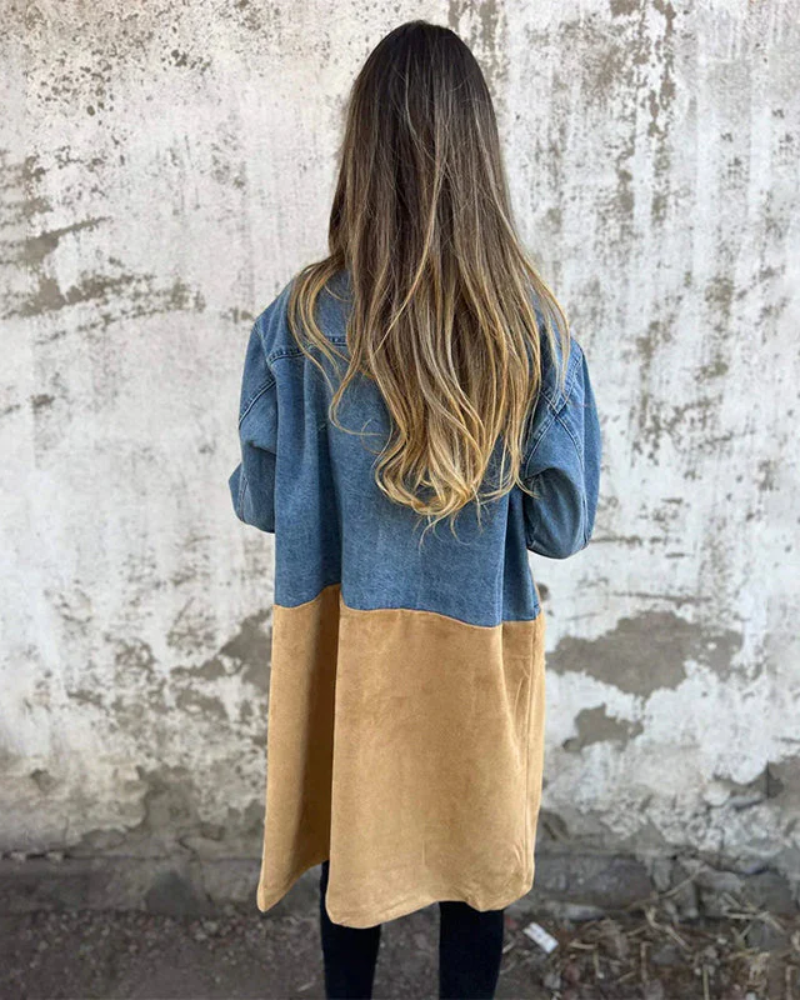 Jaqueta jeans feminina casual chic, oferece conforto e estilo moderno. Disponível em diversos tamanhos, incluindo plus size.