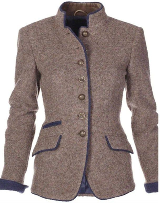 Jaqueta feminina casual marrom. Agasalho confortável e elegante para moda inverno, perfeita para o dia a dia.