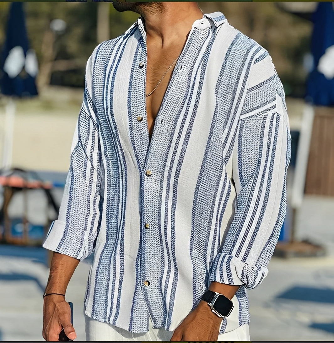 Camisa Listrada Masculina Rocco, estilo casual elegante e confortável, ideal para verão e lazer.
