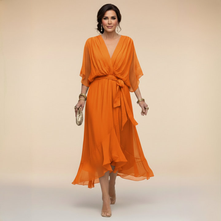 Vestido decote V feminino elegante, perfeito para verão. Roupa versátil com estilo. Confortável.