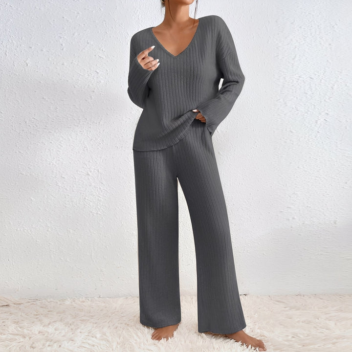 Moda feminina: conjunto casual de duas peças, confortável e versátil. Perfeito para lazer na primavera/outono.