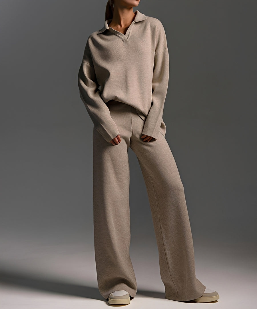 Roupa casual feminina: suéter macio e calça larga confortável. Perfeito para o dia a dia e estilo descontraído.
