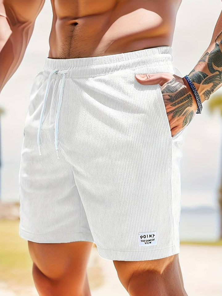 Shorts de praia masculinos esportivos, secagem rápida, vibrantes e confortáveis para suas aventuras de verão.