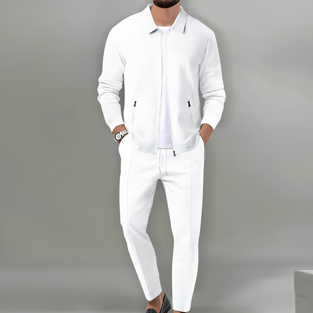 Conjunto desportivo masculino Alvin com calças confortáveis. Roupa casual para homem, perfeita para o dia a dia.