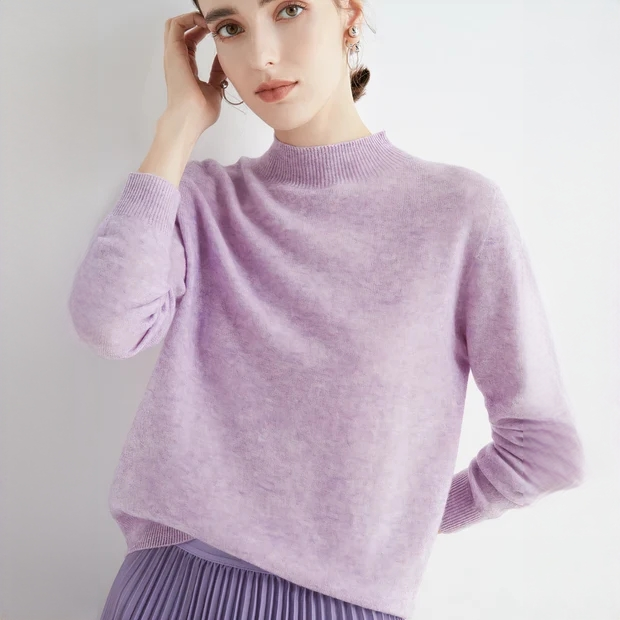 Pulôver feminino de inverno, vestuário quente e elegante para a estação fria. Suéter confortável.