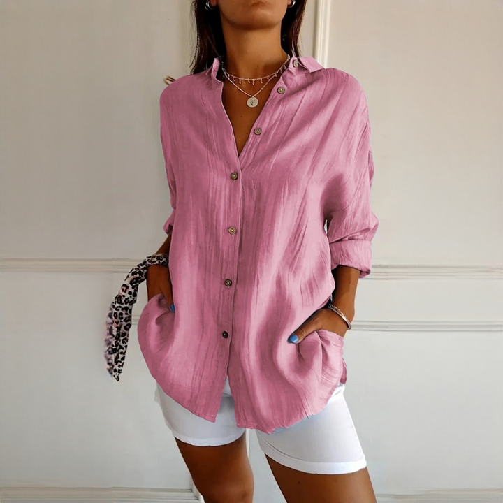 Camisa feminina manga longa, estilo elegante e versátil com botões. Ideal para look outono inverno.