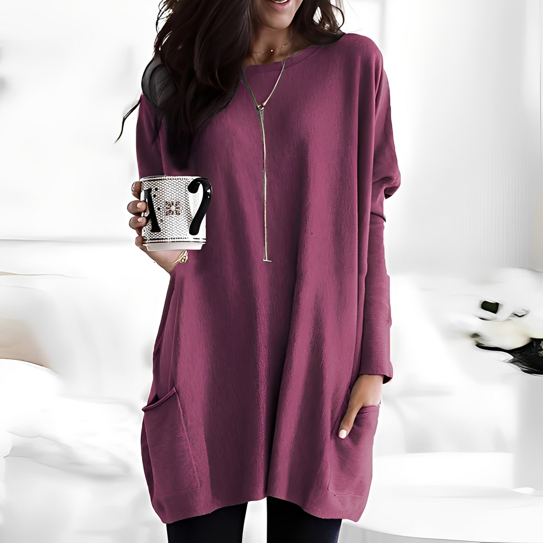 Suéter Feminino Diane, modelo clássico e versátil. Essencial para inverno com estilo.