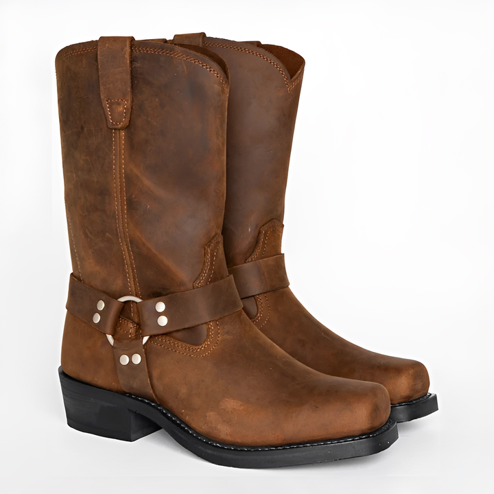 Calçado masculino: botas robustas e confortáveis para o inverno. Estilo duradouro e versátil para o dia a dia.
