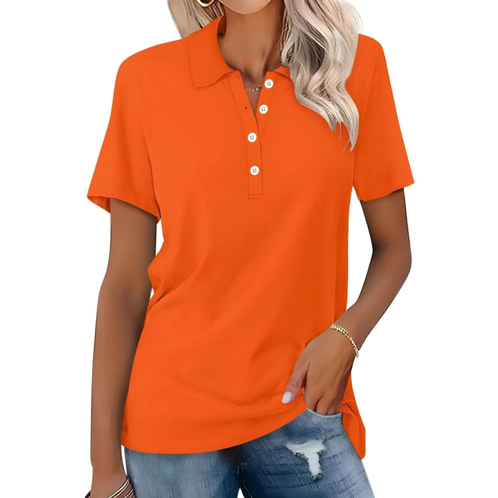 Blusa polo feminina de manga curta, super confortável e elegante. Ideal para looks casuais e trabalho na moda atual.