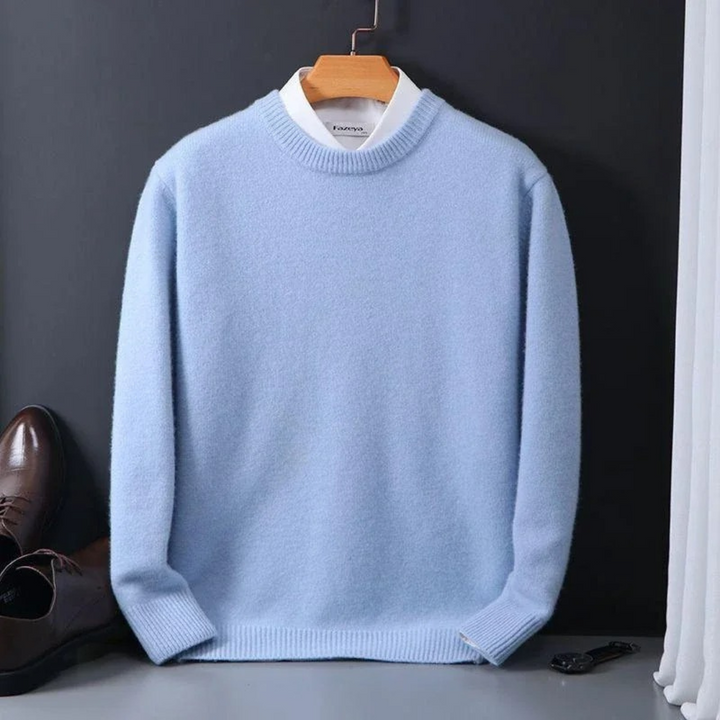 Camisola masculina de gola redonda em malha, cores variadas, elegante e confortável para uso casual.