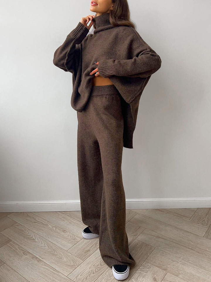 Conjunto feminino Amara de inverno, gola alta suave e aconchegante, moda que une conforto e estilo sem esforço.