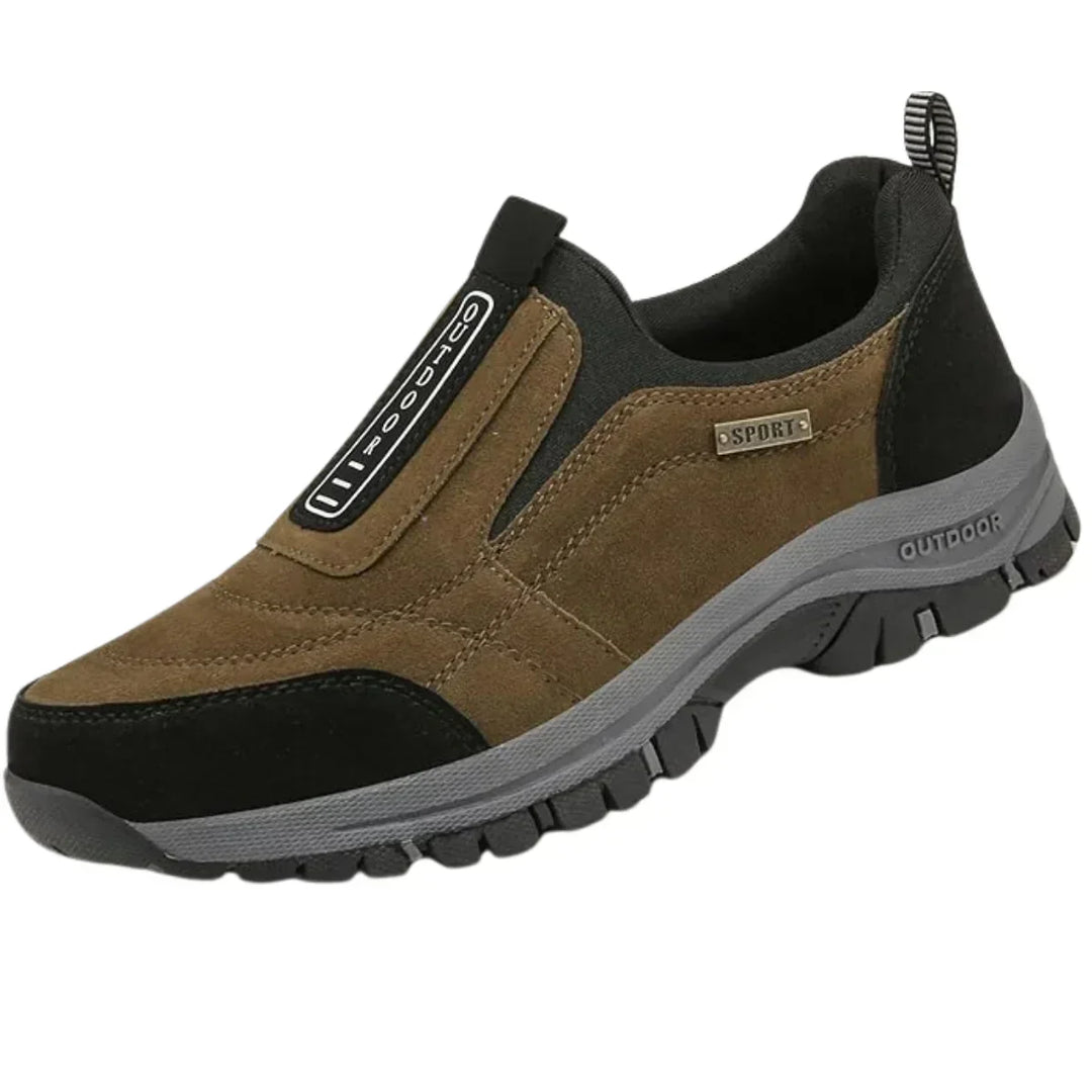 Sapatos de verão masculinos para caminhada, leves e respiráveis, ideais para aventuras confortáveis ao ar livre.