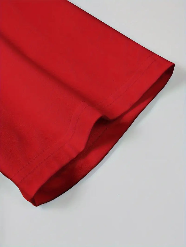 Roupa masculina: camiseta de verão, básica, confortável, casual.