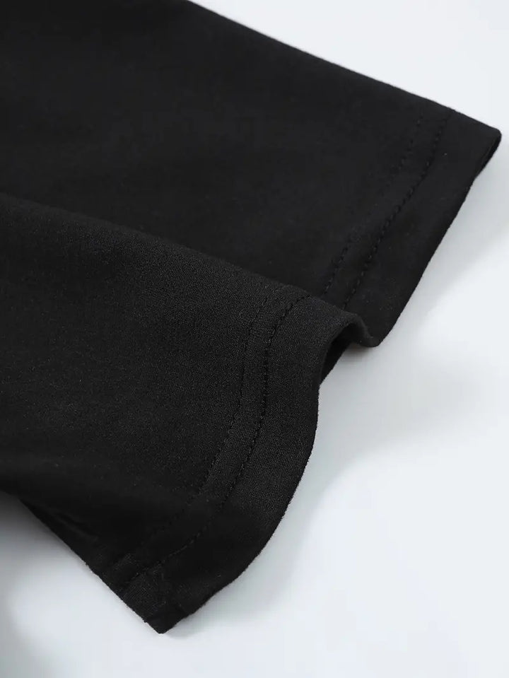 Camiseta masculina básica, versátil e confortável para o dia a dia.